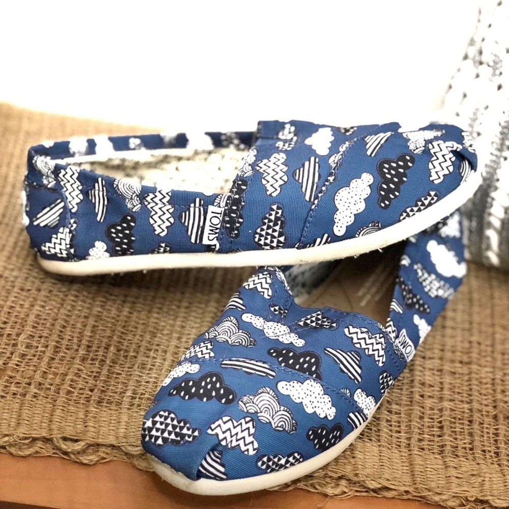 Toms